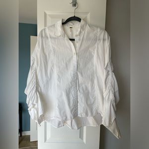 Free People size small white blouse with extra long ruched sleeves